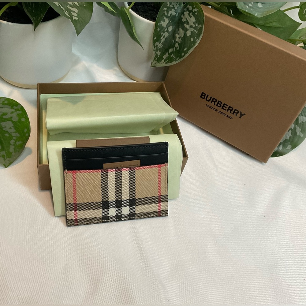 BURBERRY VINTAGE CHECK CARD WALLET